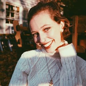 Meet your Posher, Nicole